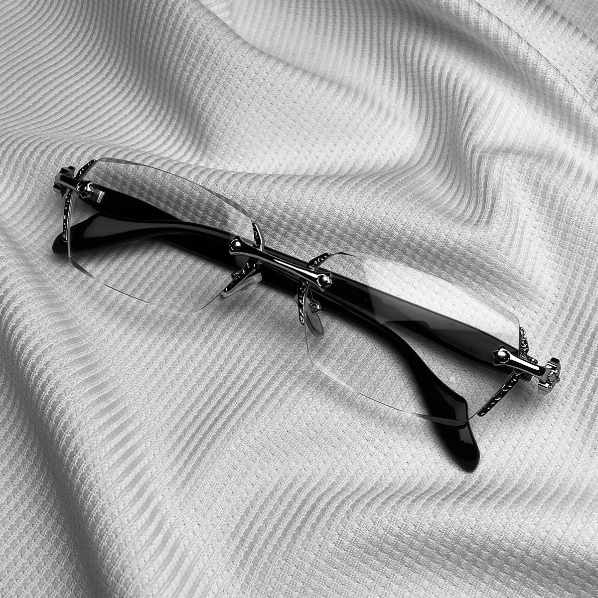CH RIMLESS SILVERWARE