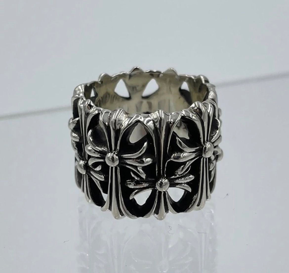CH Ring 010